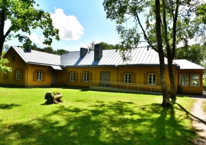 Amatu māja