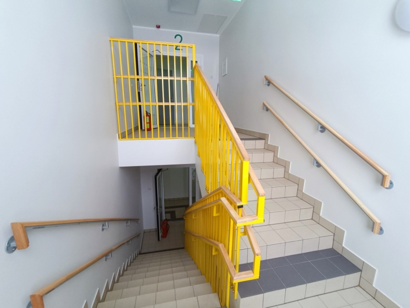 kāpnes bērnudārzā Ābelīte Valmierā
