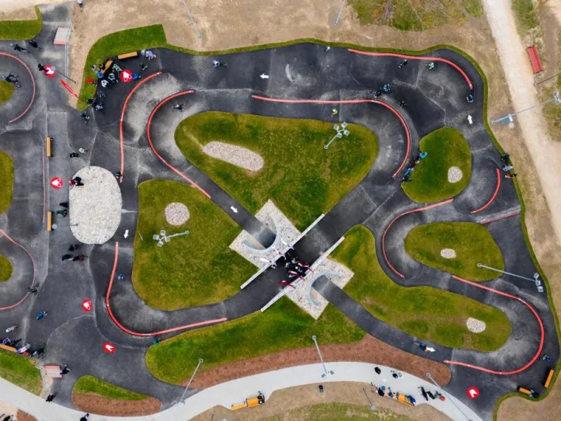 Aktīvā atpūtas velo parka izbūve Ventspilī Reņķa dārzā