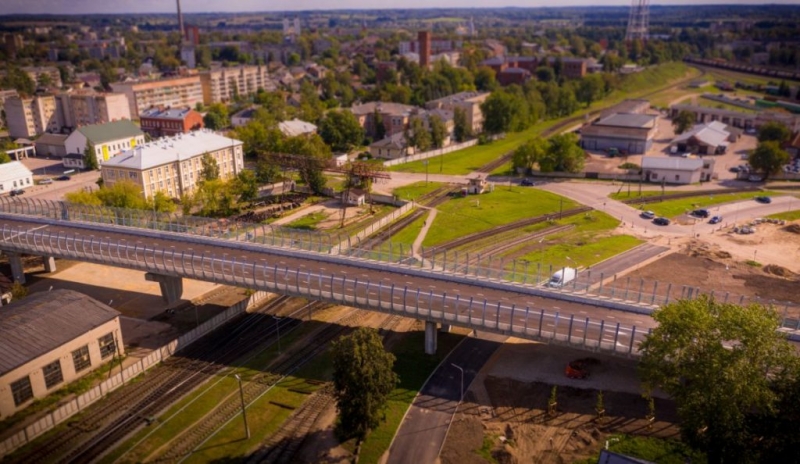 Smiltenes ielas pārvads Daugavpilī