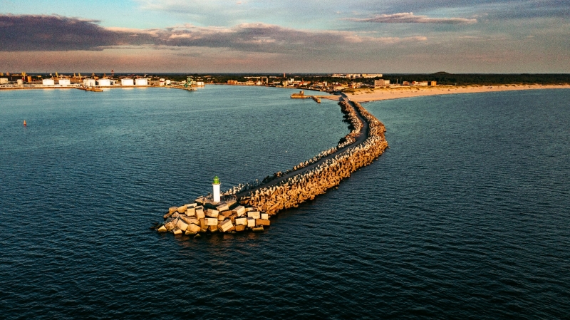 Ventspils brīvostas Dienvidu mols