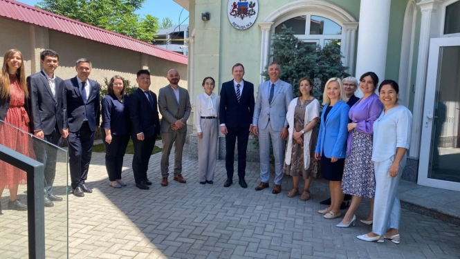 Uzbekistānas  projekta vadības sēdes dalībnieki