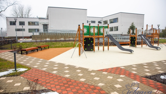 ēkā Jelgavā, Zirgu ielā 47a