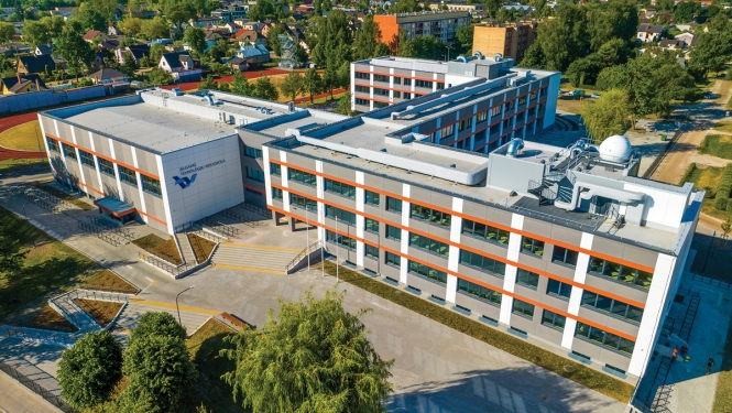 Tehnoloģiju vidusskola Jelgavā