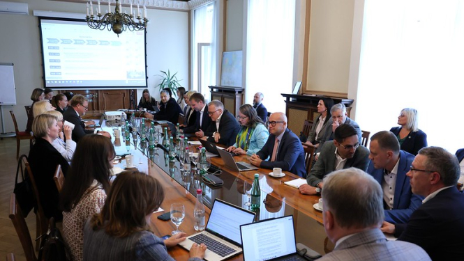 darba grupa par iepirkumiem