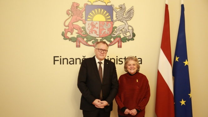 Finanšu ministra tikšanās ar kohēzijas un reformu komisāri Elīzu Ferreiru