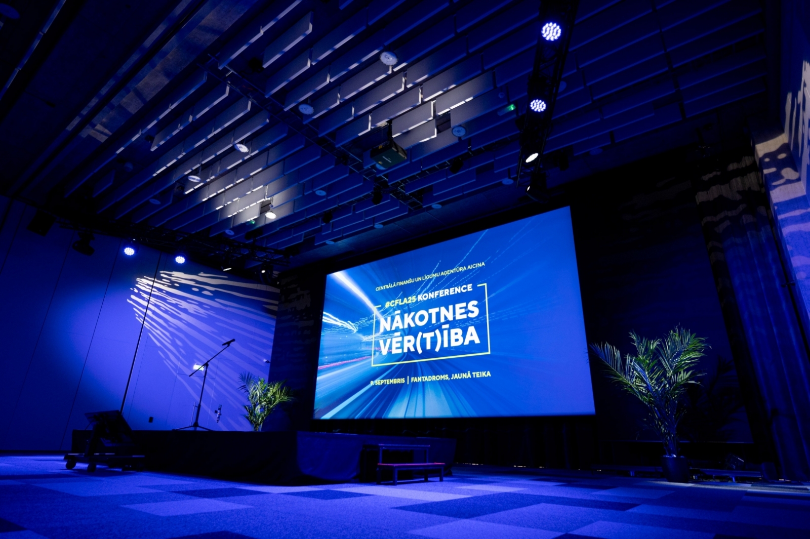 konference "Nākotnes vēr(t)ība"